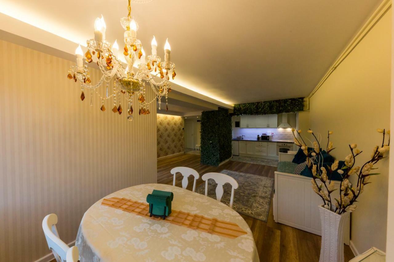 Apartament Carol ซินายา ภายนอก รูปภาพ